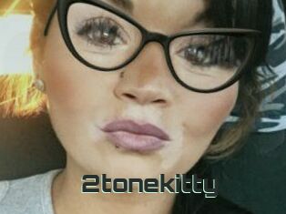 2tonekitty