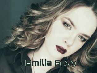 Emilia_Foxx