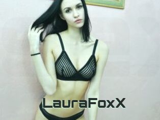 LauraFoxX