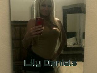 Lily_Daniels