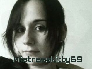 Mistresskitty69