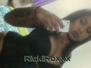 RickiRoxxx
