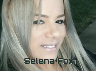 Selena_Fox1