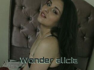 Wonder_alicia